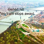 With View And Balcony - Near The Metro *