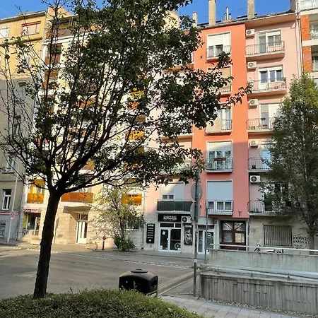 Apartman With View And Balcony