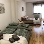 Apartment With View And Balcony - Near The Metro *